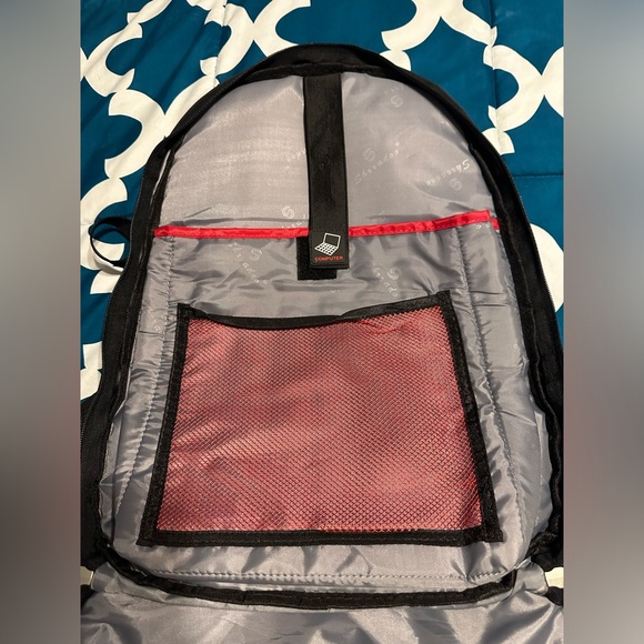 SHRRADOO Extra Large Travel Backpack - Picture 4 of 7